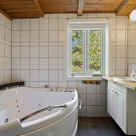 Kartveit Gjestetun Hétvégi ház Manger