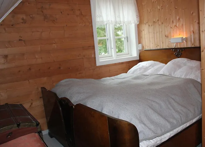 Kartveit Gjestetun בית כפרי Manger