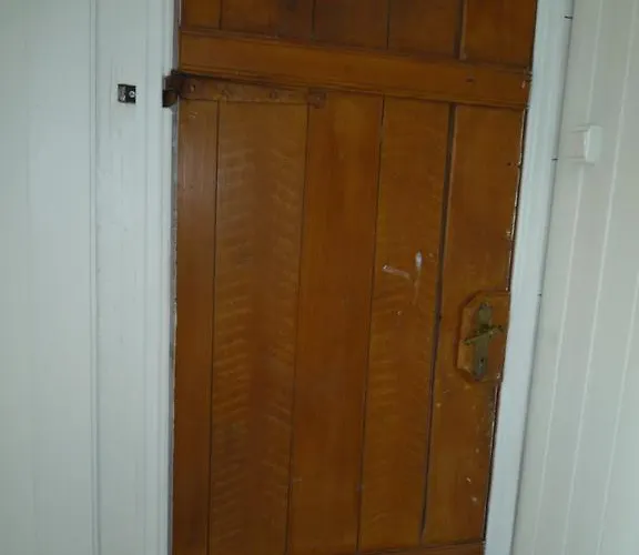 בית כפרי Kartveit Gjestetun Manger